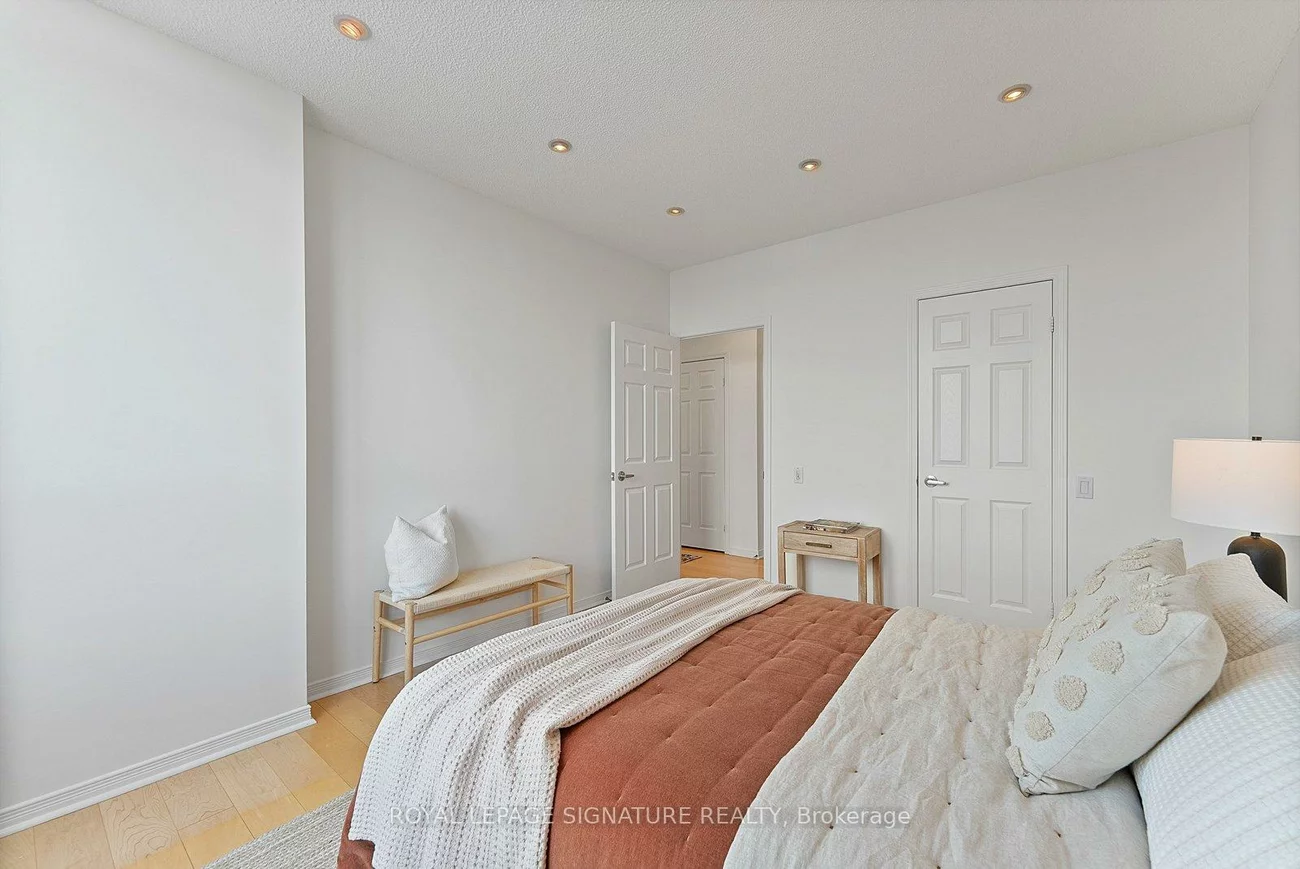 8, Hillcrest, Willowdale East, Toronto