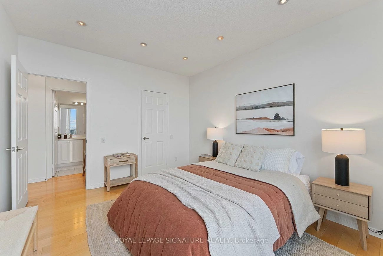 8, Hillcrest, Willowdale East, Toronto