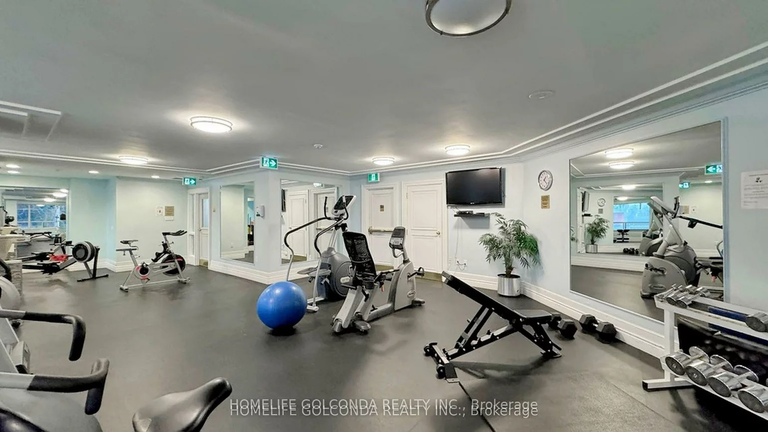 889, Bay, Bay Street Corridor, Toronto