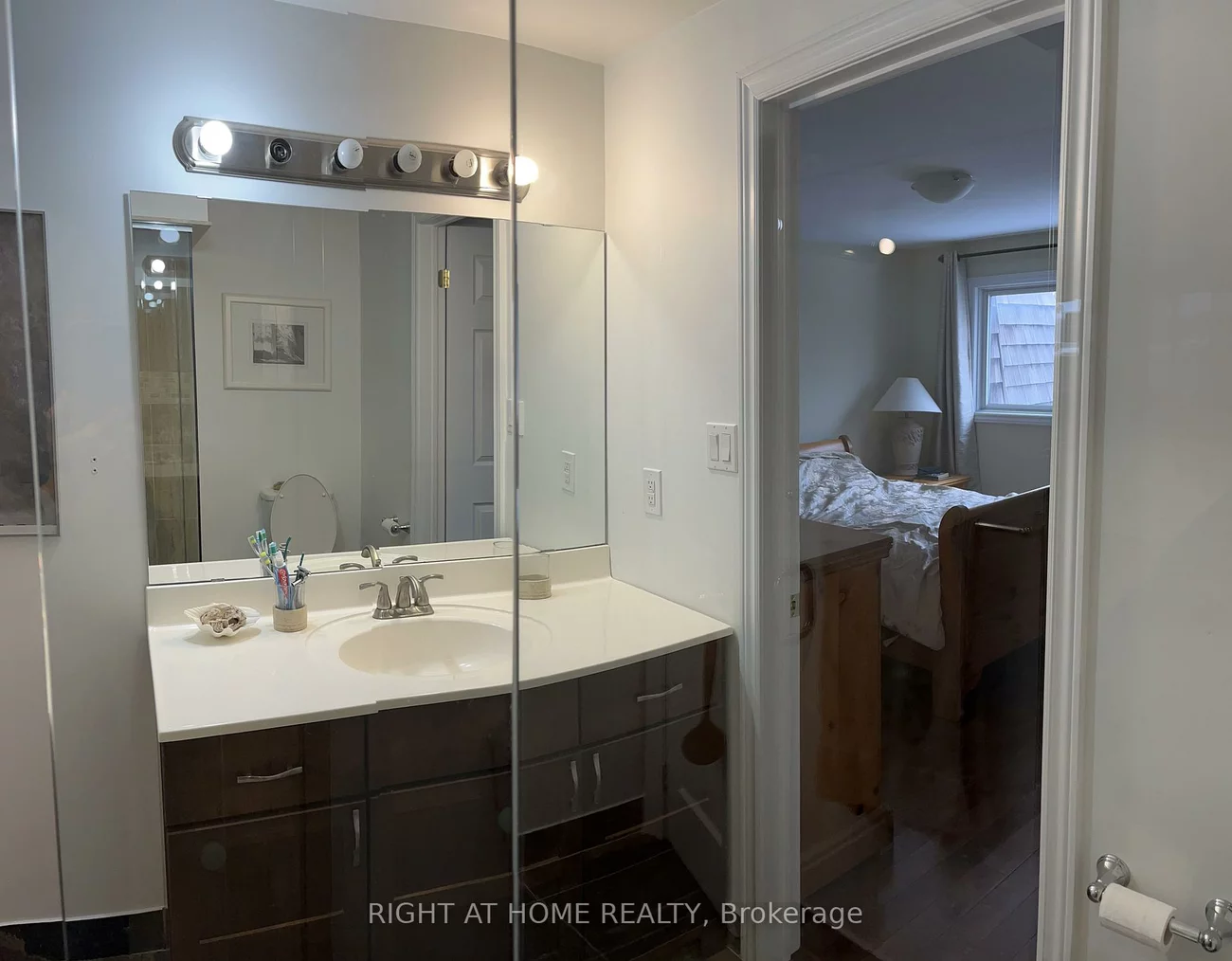 94, Dutch Myrtle, Banbury-Don Mills, Toronto