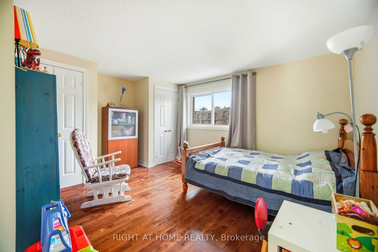 94, Dutch Myrtle, Banbury-Don Mills, Toronto