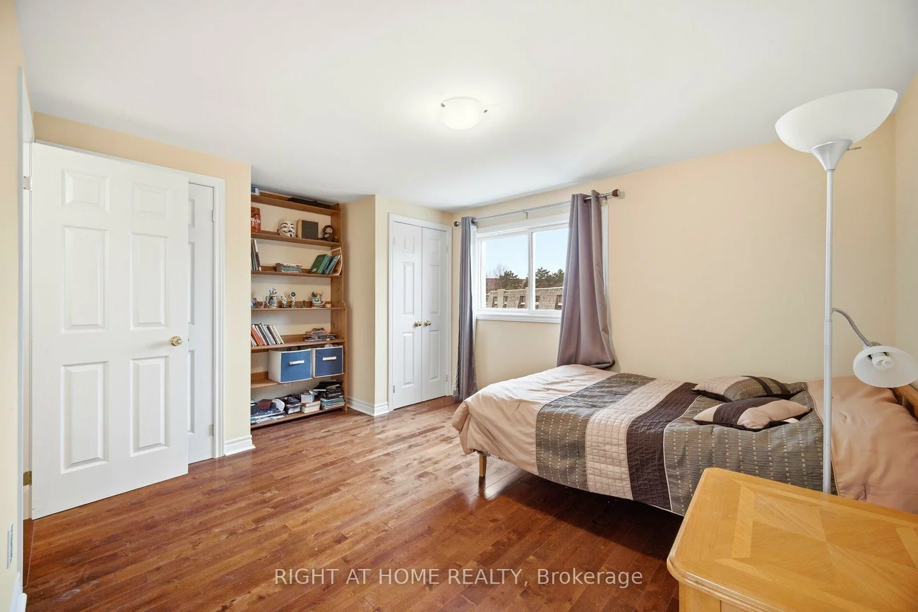 94, Dutch Myrtle, Banbury-Don Mills, Toronto