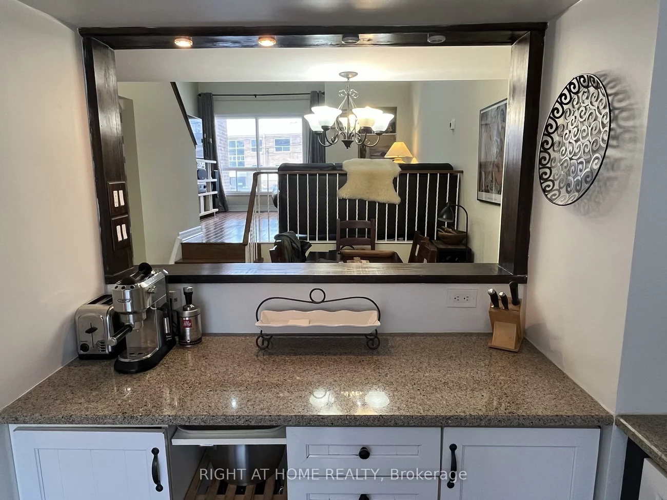 94, Dutch Myrtle, Banbury-Don Mills, Toronto