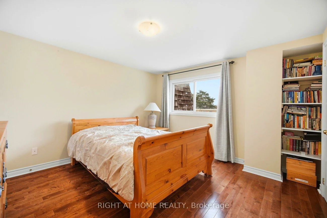 94, Dutch Myrtle, Banbury-Don Mills, Toronto