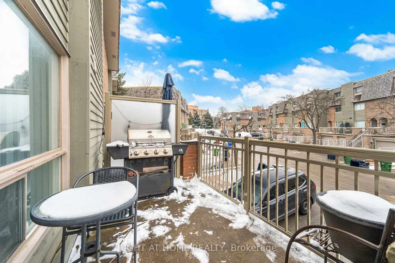 94, Dutch Myrtle, Banbury-Don Mills, Toronto