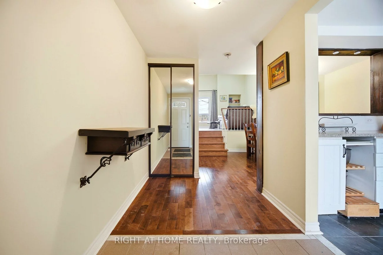 94, Dutch Myrtle, Banbury-Don Mills, Toronto