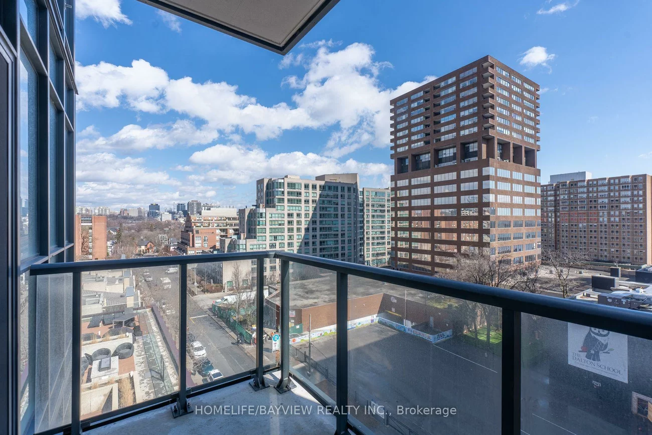 32, Davenport, Annex, Toronto