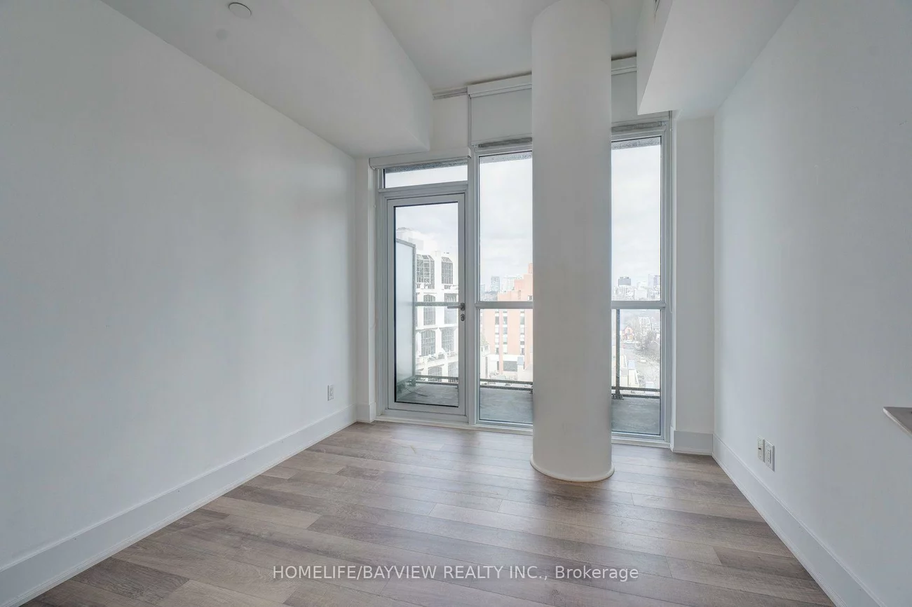 32, Davenport, Annex, Toronto