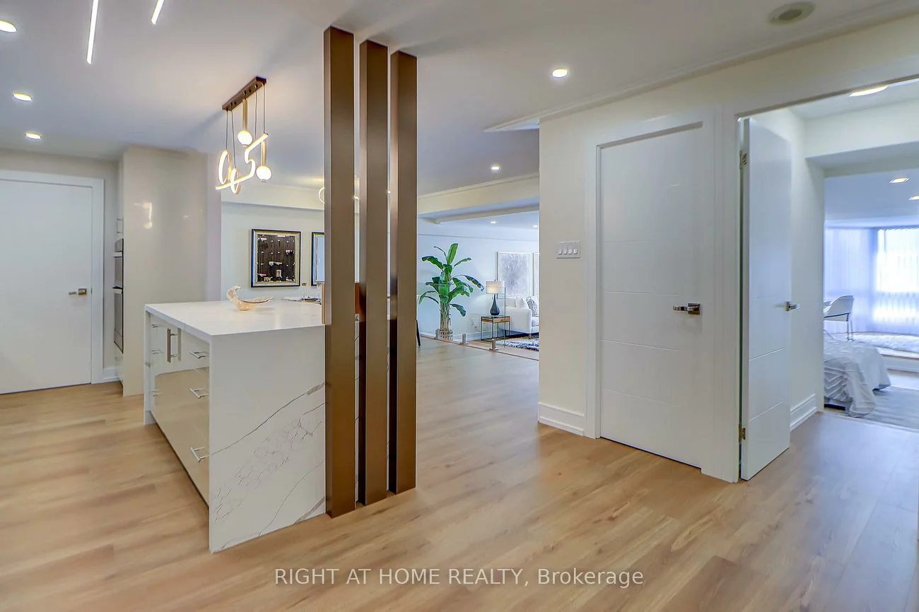 130, Carlton, Cabbagetown-South St. James Town, Toronto