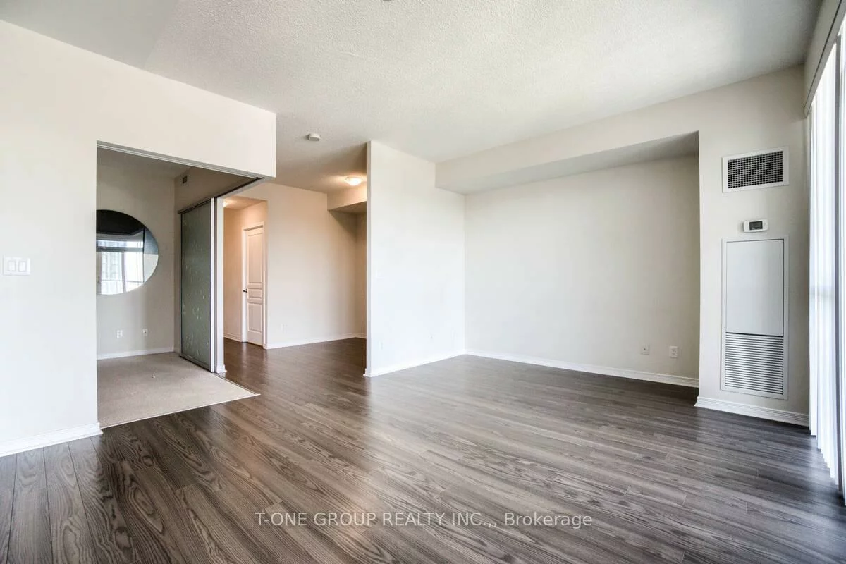 352, Front, Waterfront Communities C1, Toronto