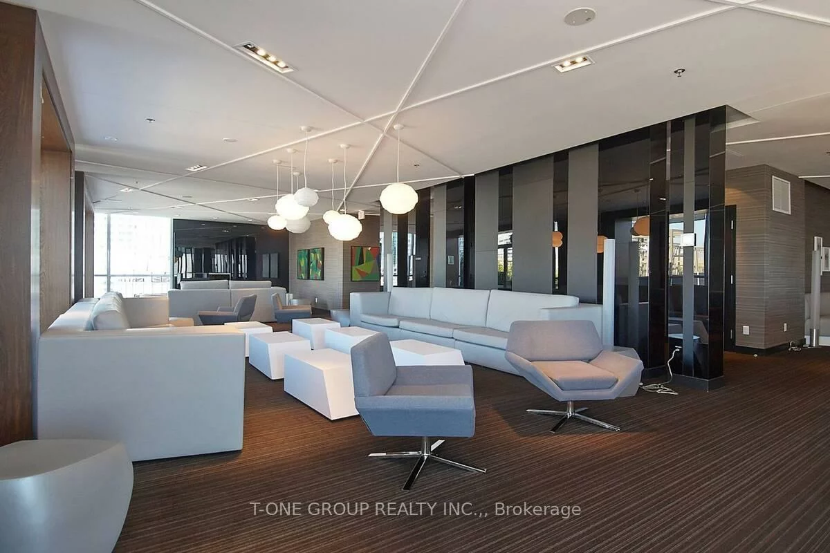 352, Front, Waterfront Communities C1, Toronto