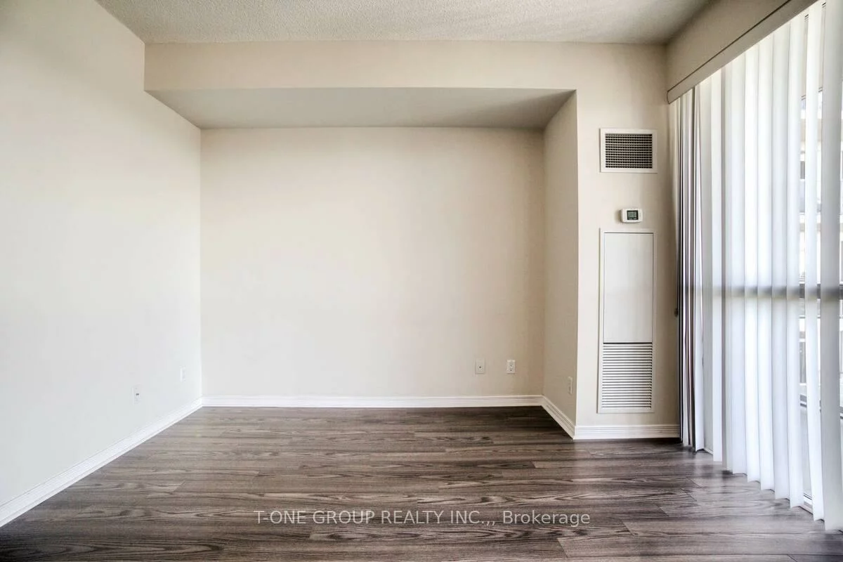 352, Front, Waterfront Communities C1, Toronto