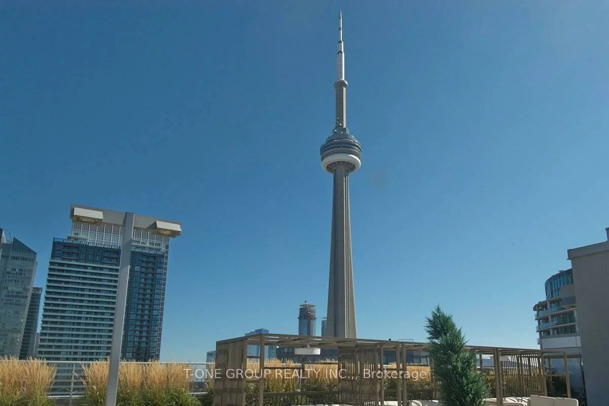 352, Front, Waterfront Communities C1, Toronto