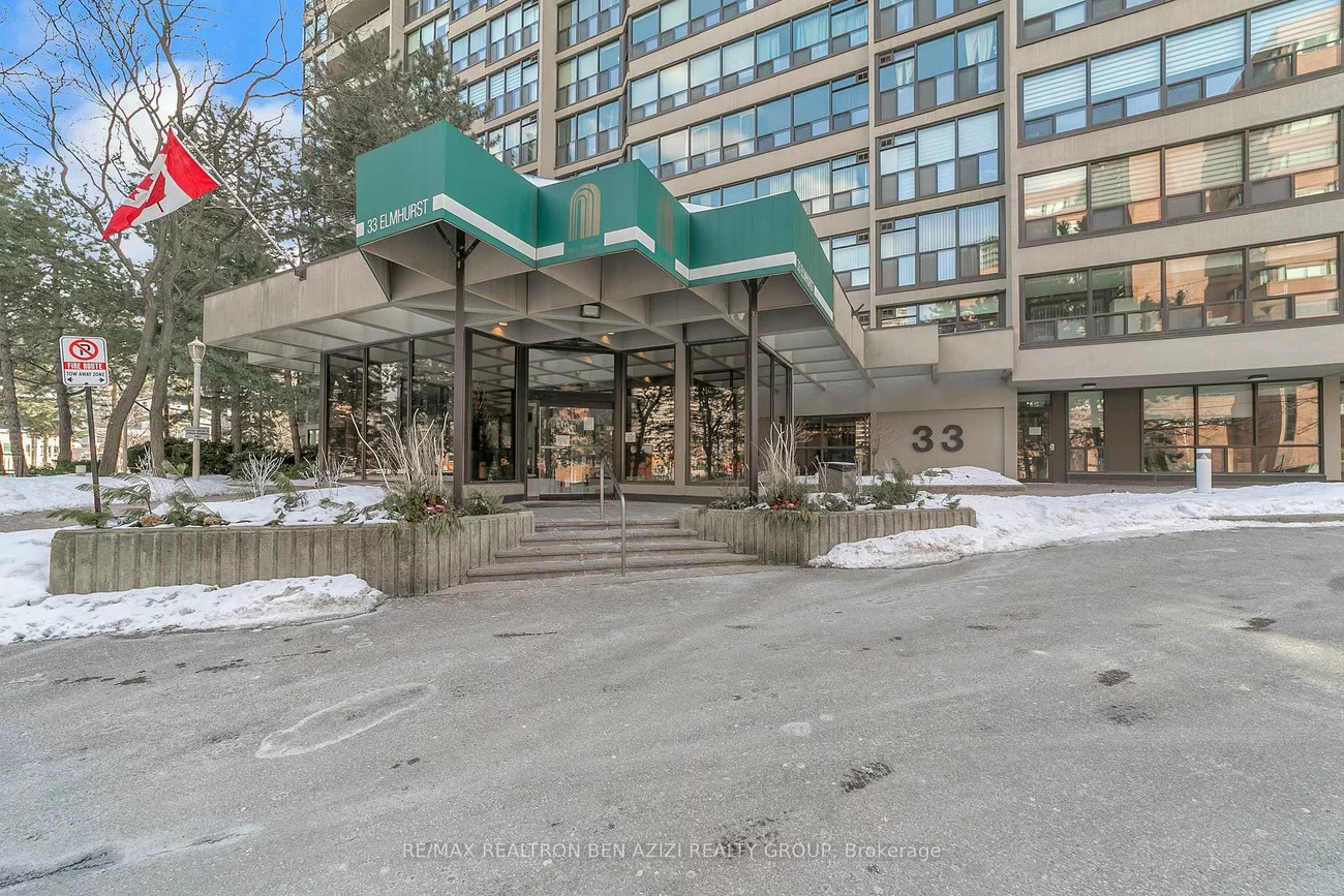 33, Elmhurst, Lansing-Westgate, Toronto