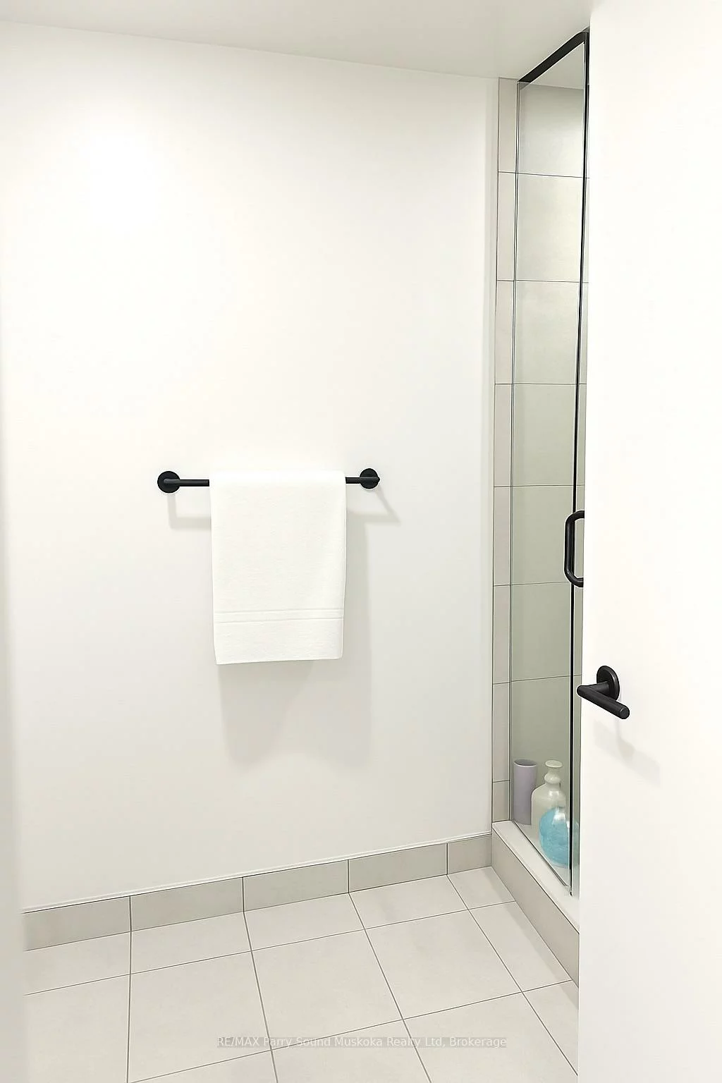 108, Peter, Waterfront Communities C1, Toronto