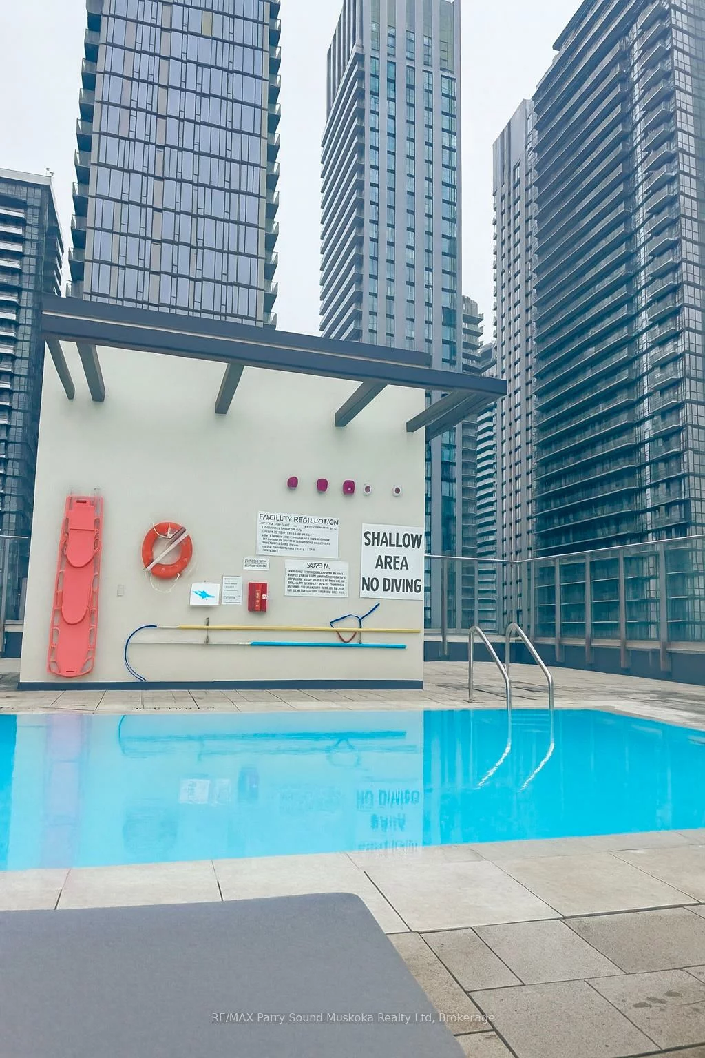 108, Peter, Waterfront Communities C1, Toronto