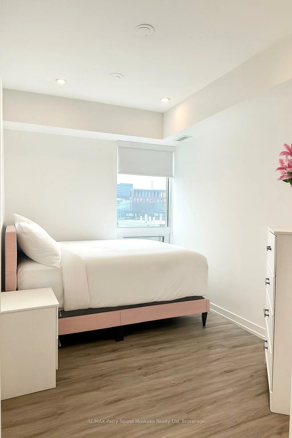 108, Peter, Waterfront Communities C1, Toronto