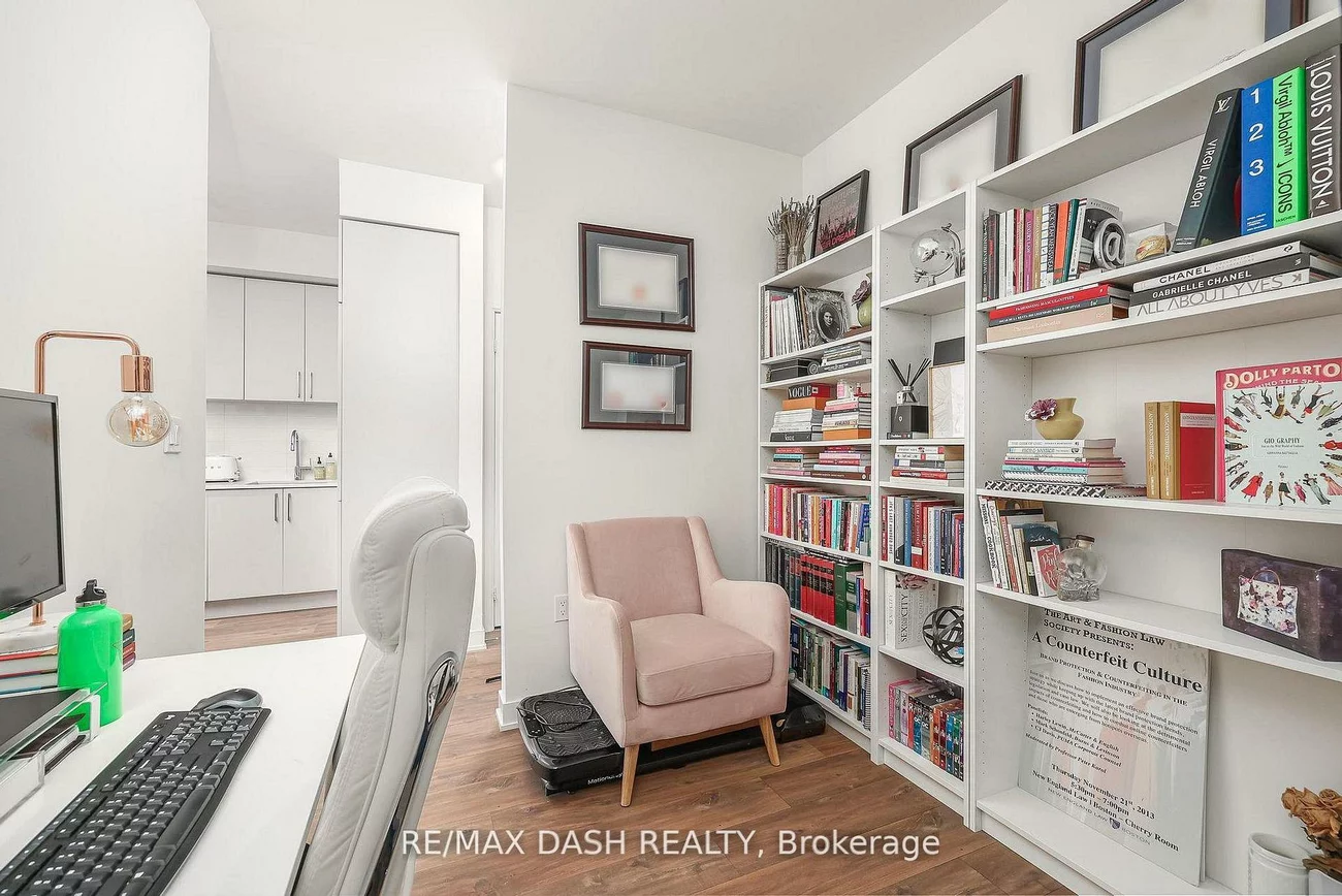 576, Front, Waterfront Communities C1, Toronto