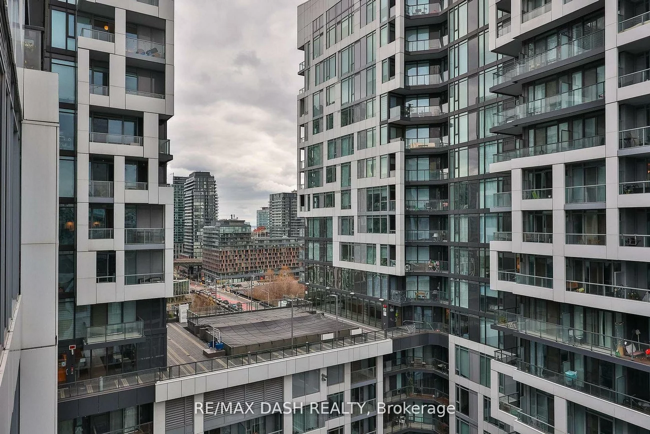 576, Front, Waterfront Communities C1, Toronto