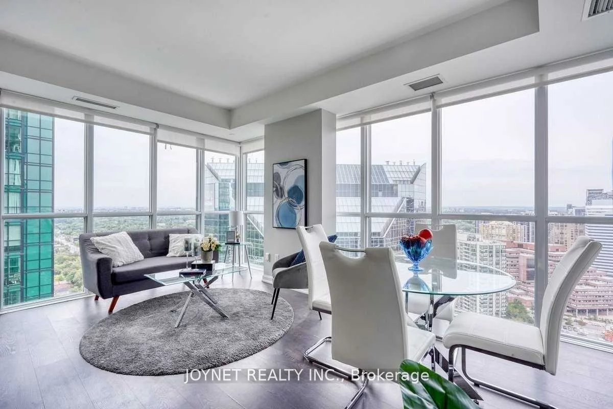 9, Bogert, Lansing-Westgate, Toronto