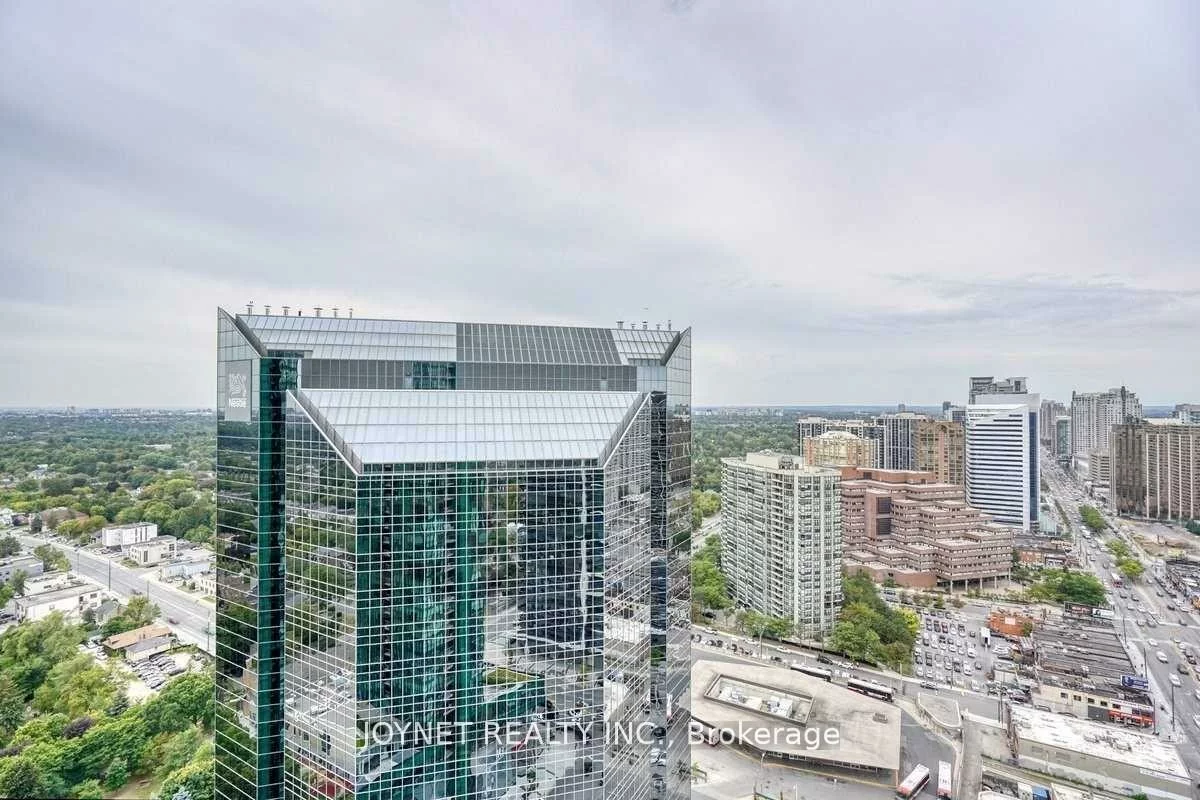 9, Bogert, Lansing-Westgate, Toronto