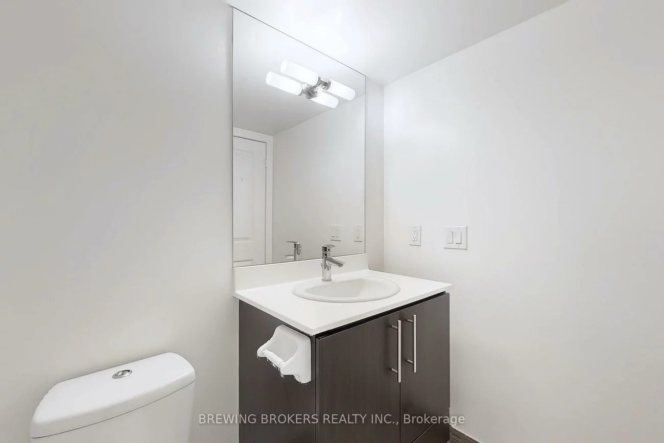 17, Anndale, Willowdale East, Toronto