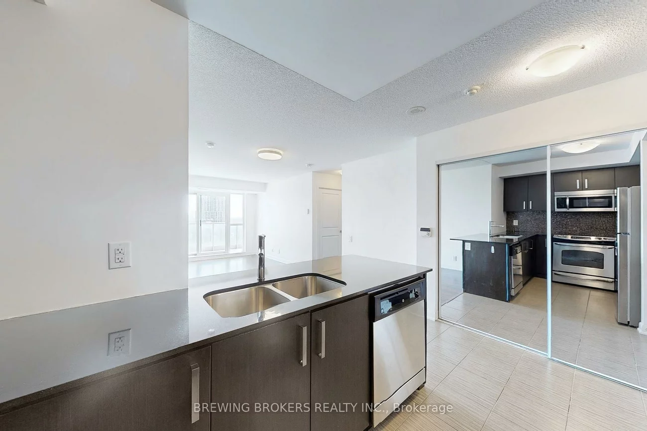 17, Anndale, Willowdale East, Toronto