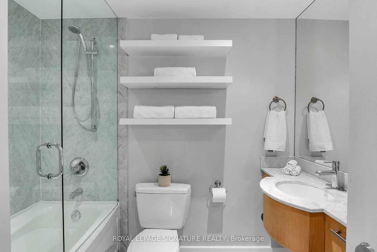 350, Wellington, Waterfront Communities C1, Toronto