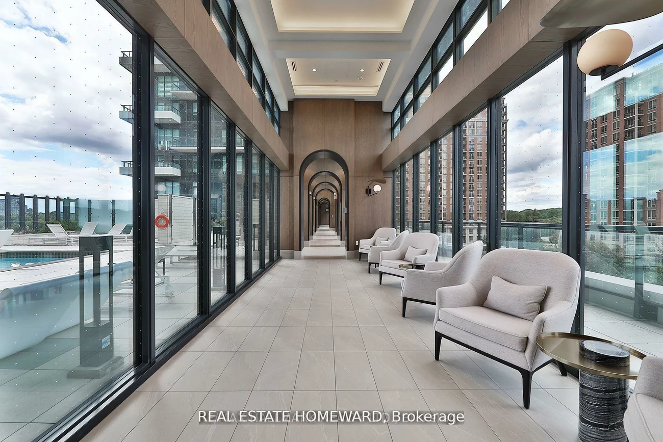 20, Inn On The Park, Banbury-Don Mills, Toronto