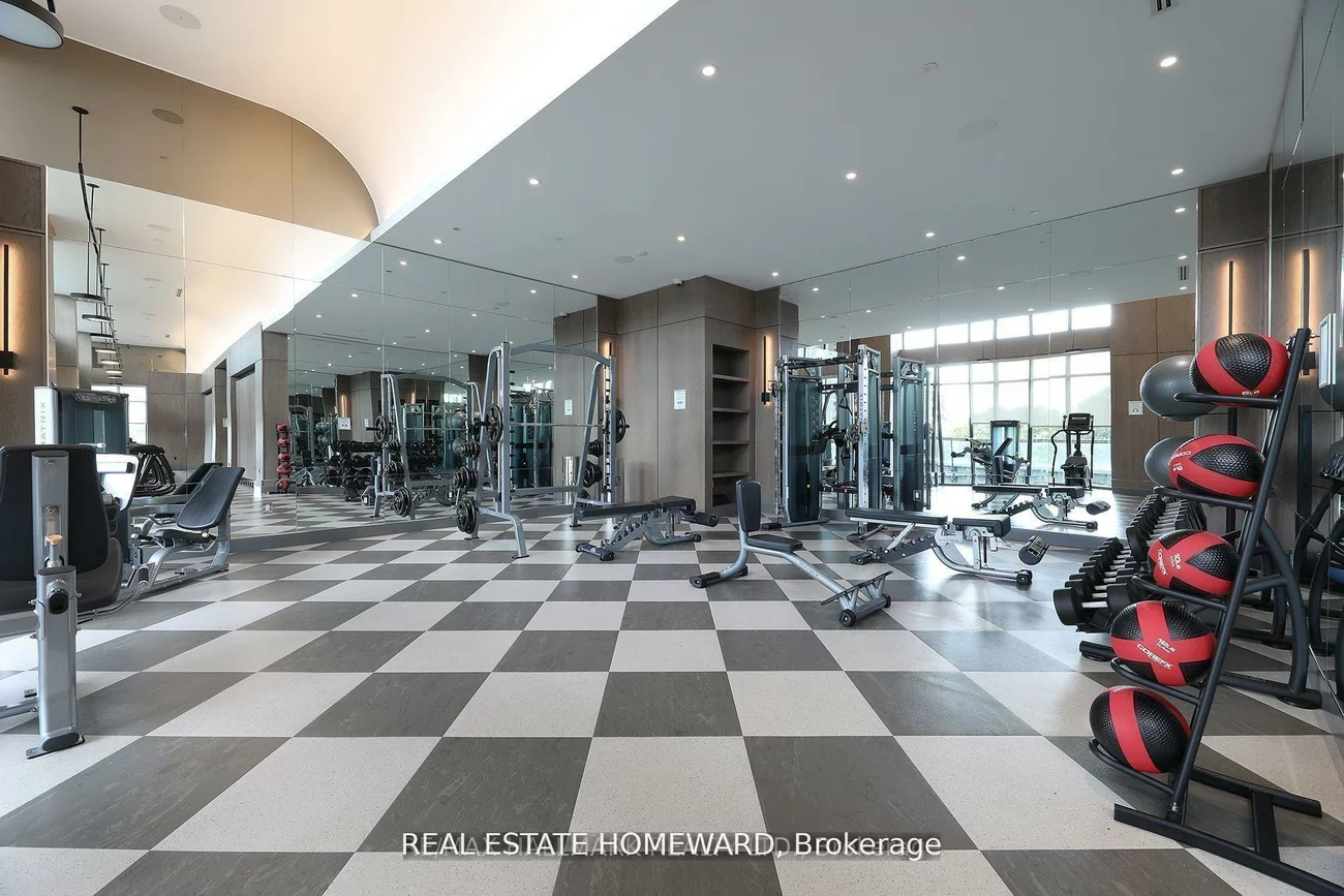 20, Inn On The Park, Banbury-Don Mills, Toronto