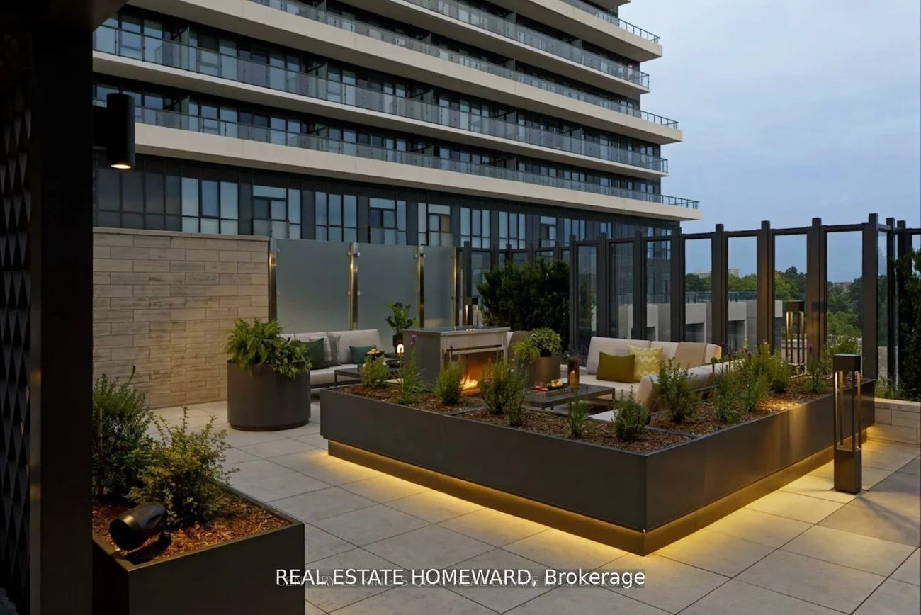 20, Inn On The Park, Banbury-Don Mills, Toronto