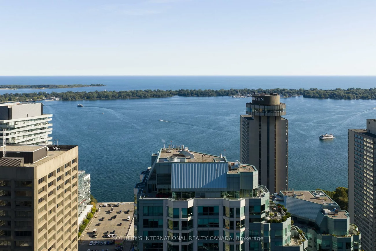 10, Yonge, Waterfront Communities C1, Toronto