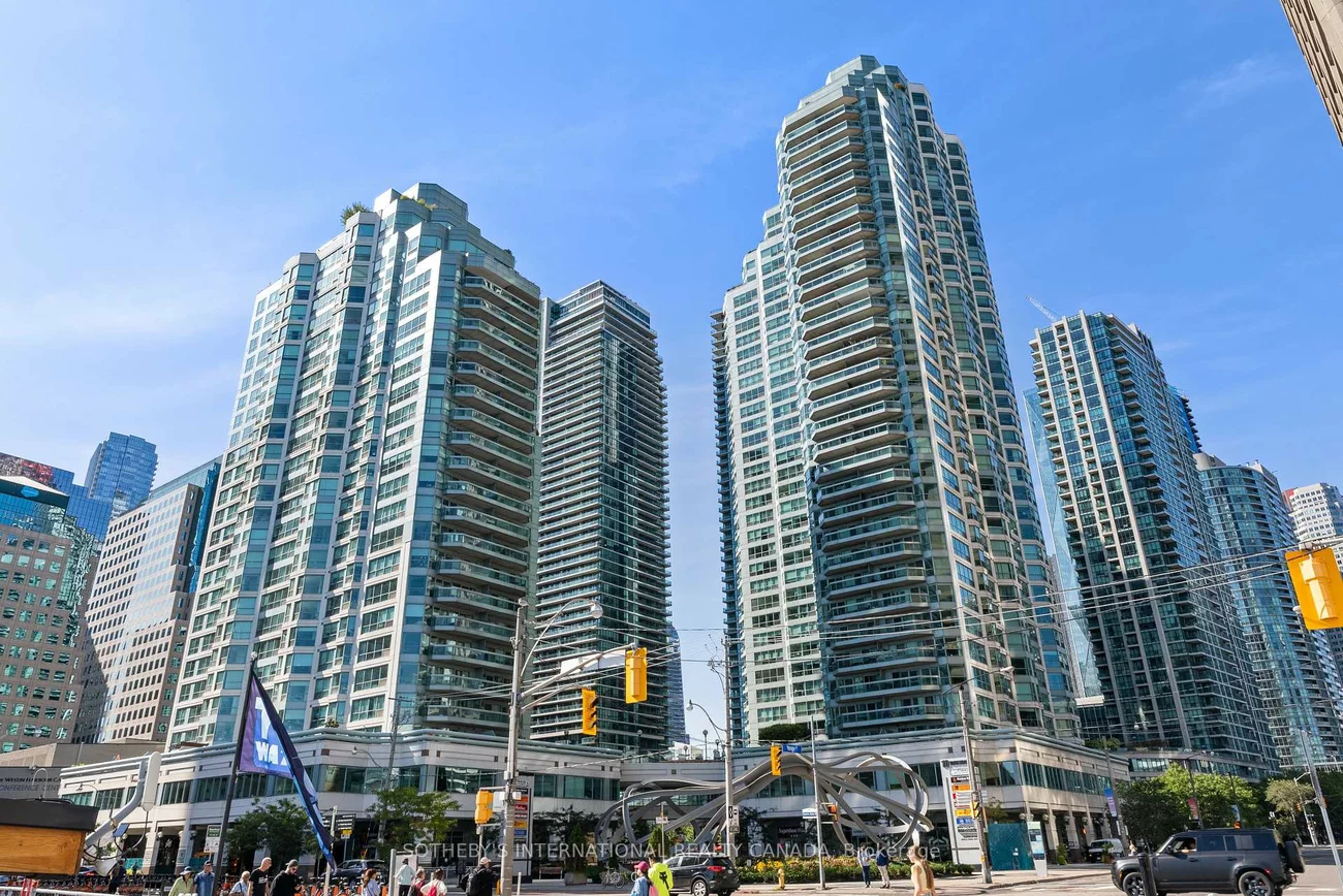 10, Yonge, Waterfront Communities C1, Toronto