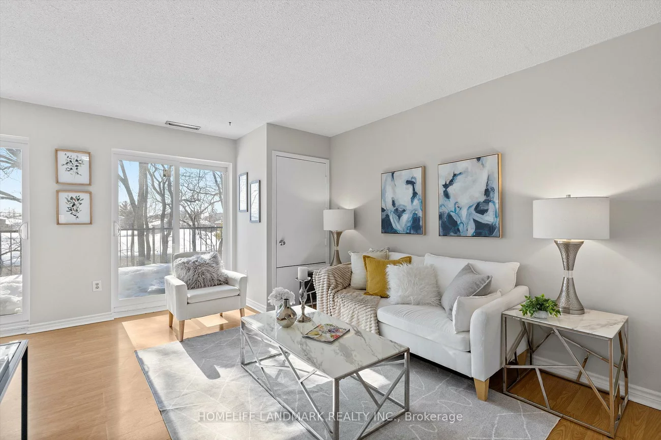 165, Cherokee, Pleasant View, Toronto