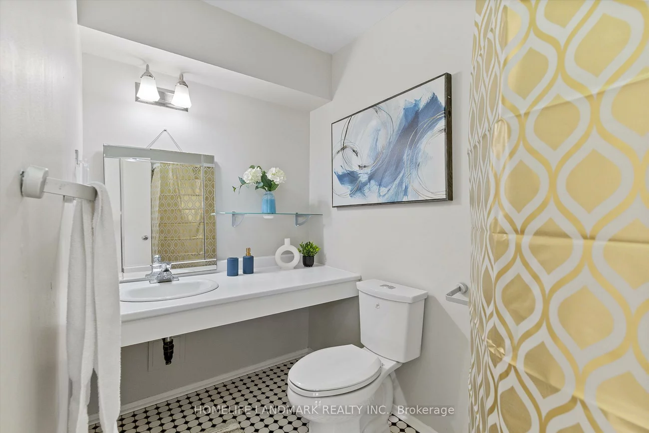 165, Cherokee, Pleasant View, Toronto