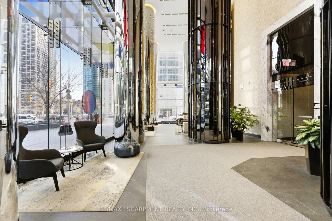 10, York, Waterfront Communities C1, Toronto