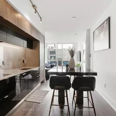 10, York, Waterfront Communities C1, Toronto