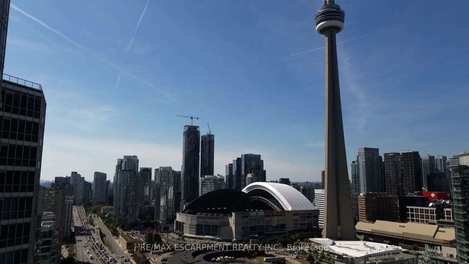 10, YORK, Waterfront Communities C1, Toronto