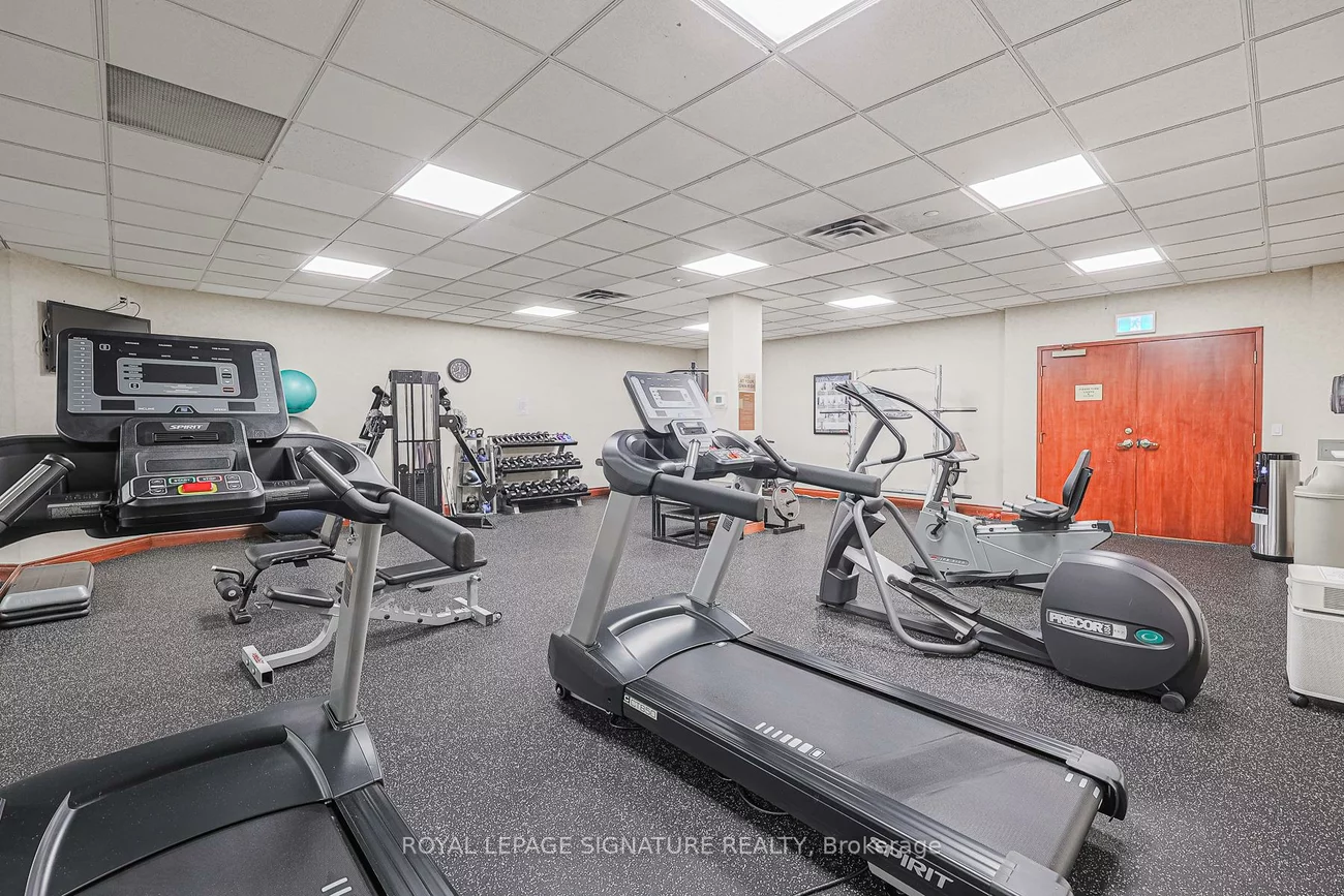 980, Yonge, Annex, Toronto