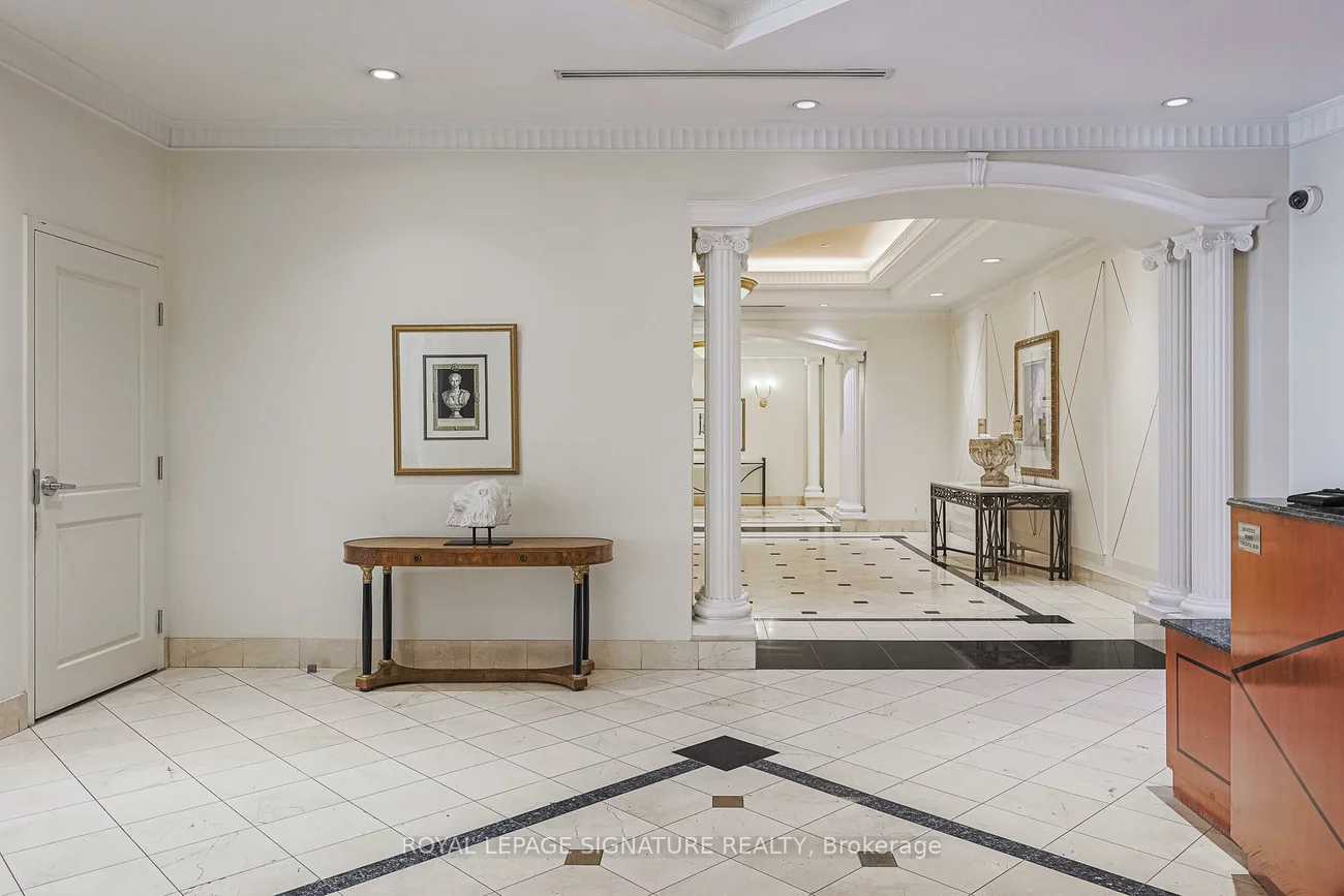 980, Yonge, Annex, Toronto