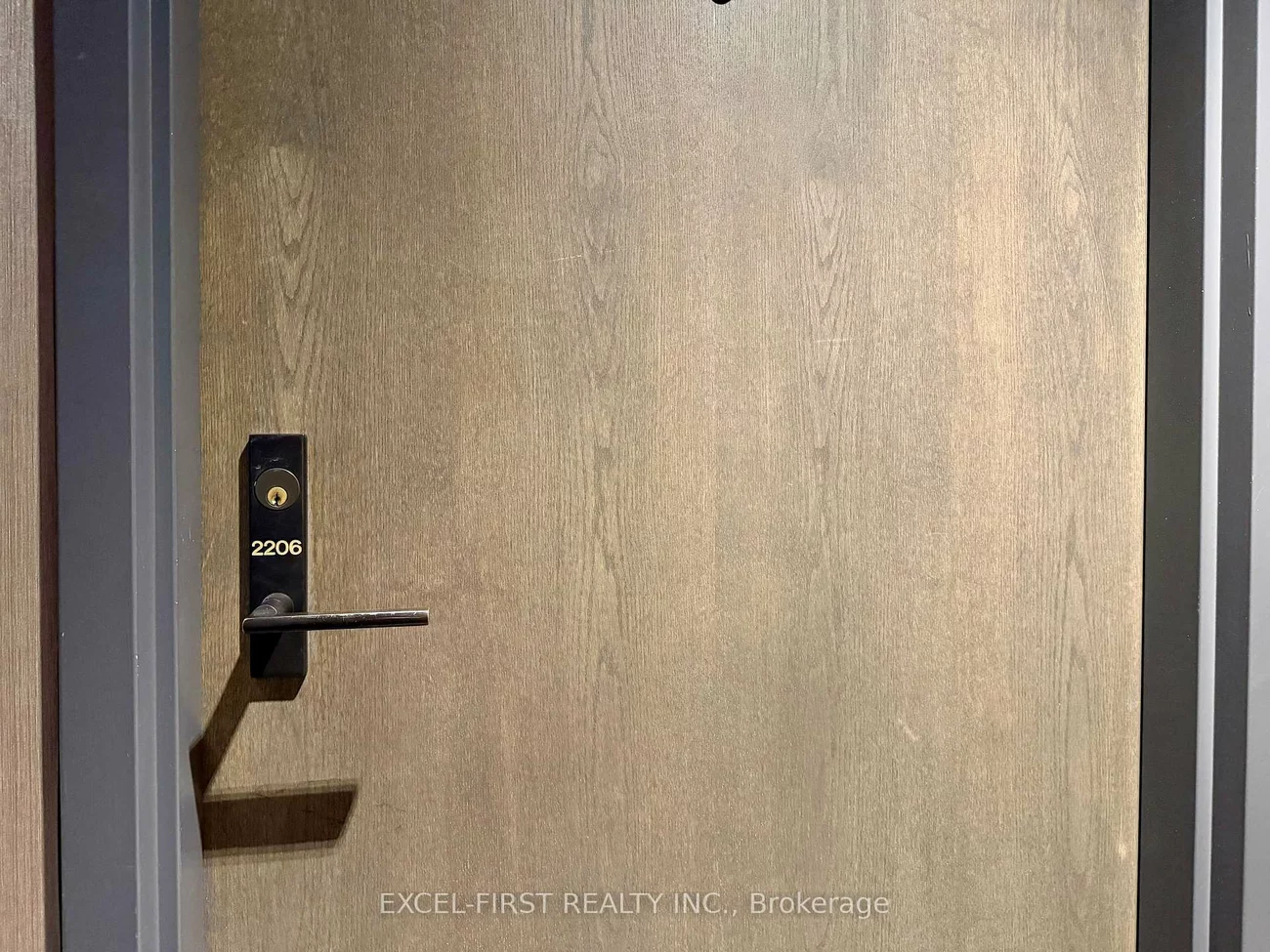 426, University, Kensington-Chinatown, Toronto