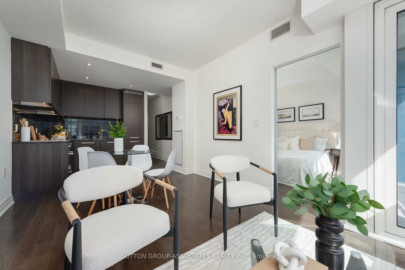 8, The Esplanade, Waterfront Communities C8, Toronto