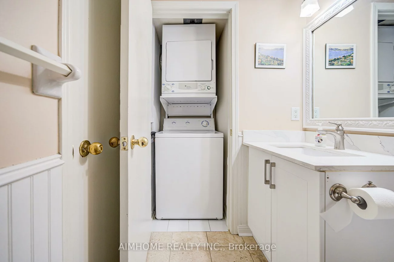 3, Everson, Willowdale East, Toronto