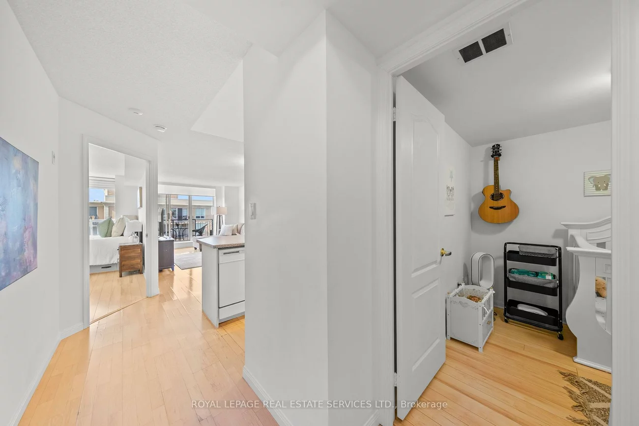 18, Wanless, Lawrence Park North, Toronto