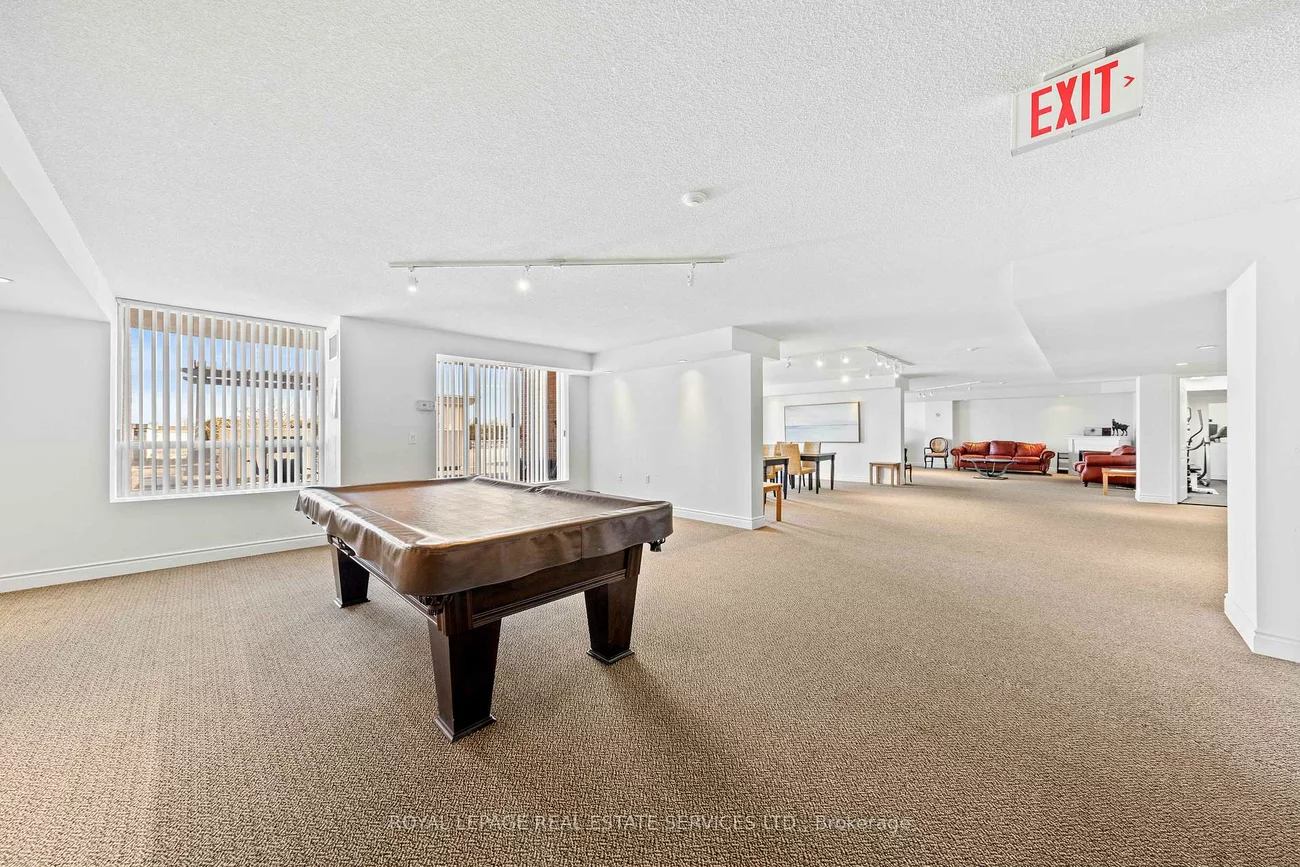 18, Wanless, Lawrence Park North, Toronto