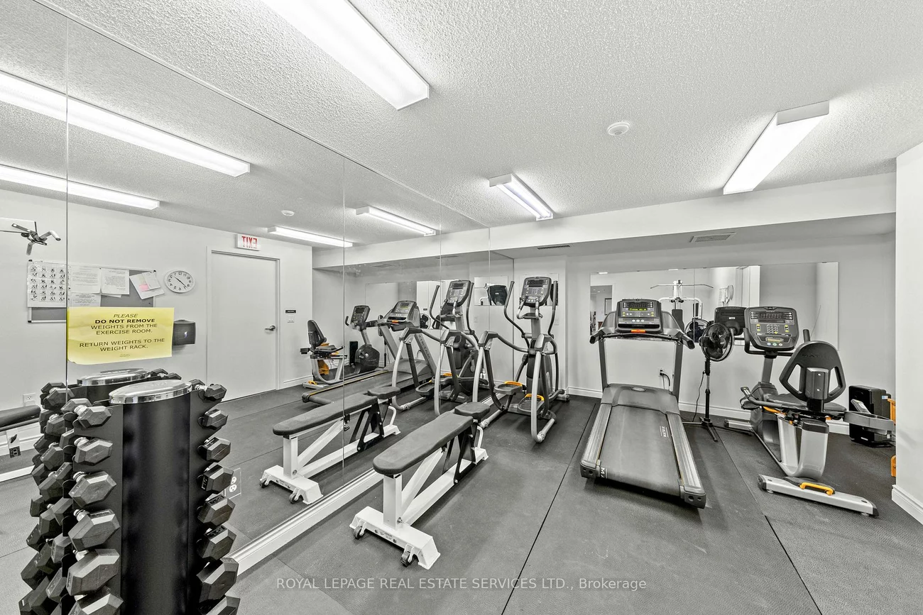 18, Wanless, Lawrence Park North, Toronto