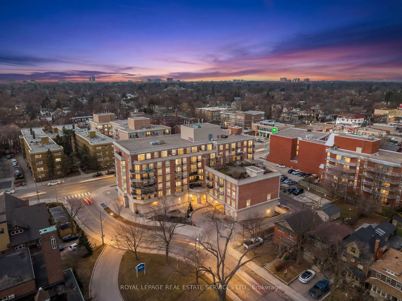 18, Wanless, Lawrence Park North, Toronto