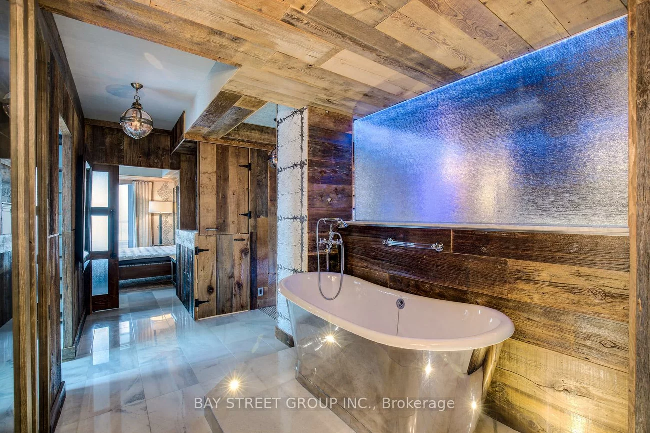 68, Yorkville, Annex, Toronto