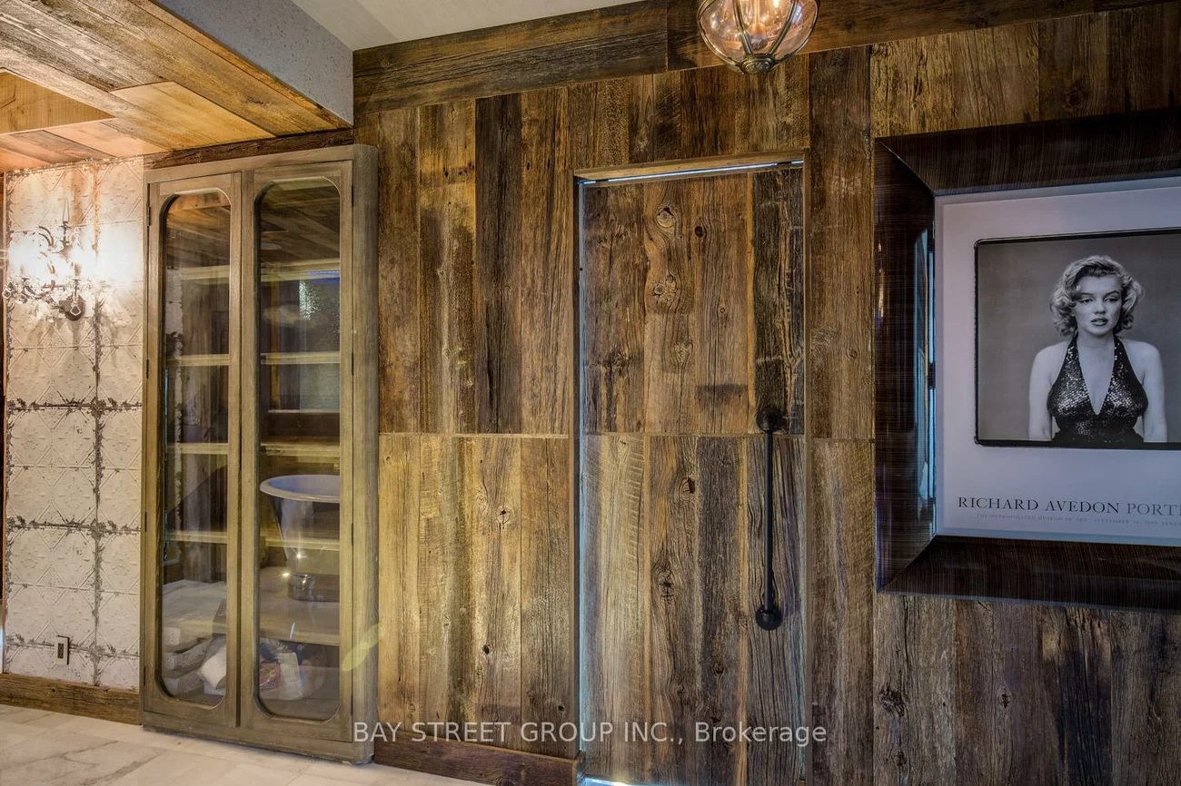 68, Yorkville, Annex, Toronto