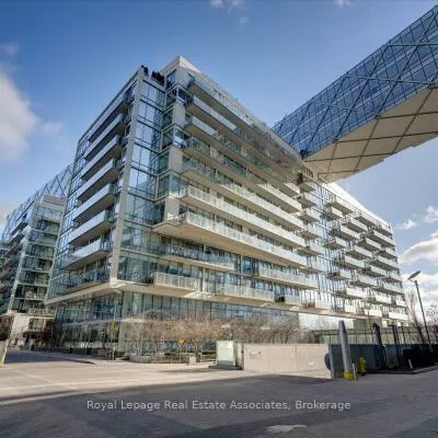 29, Queens, Waterfront Communities C8, Toronto